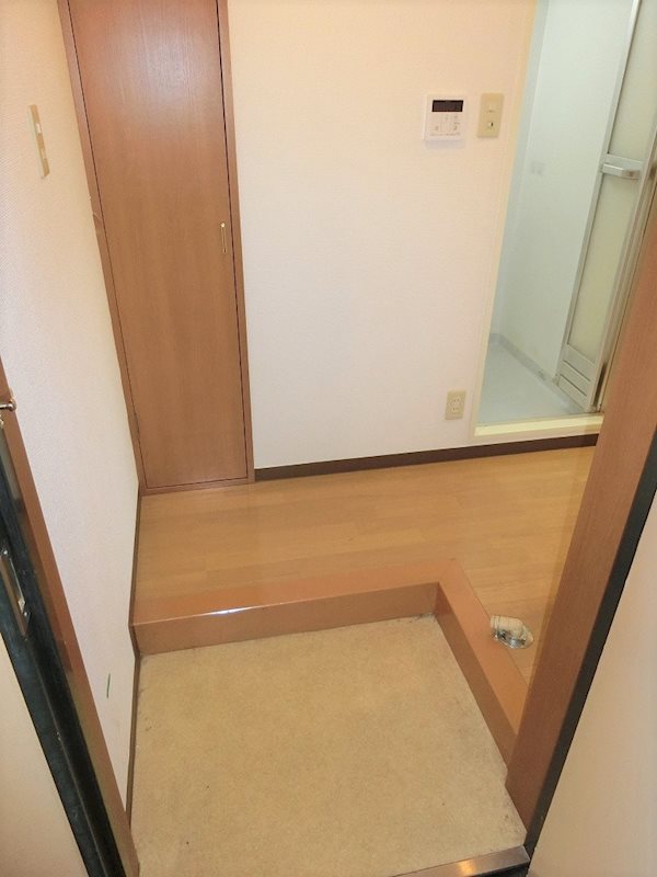 ブルーベル西荻 玄関