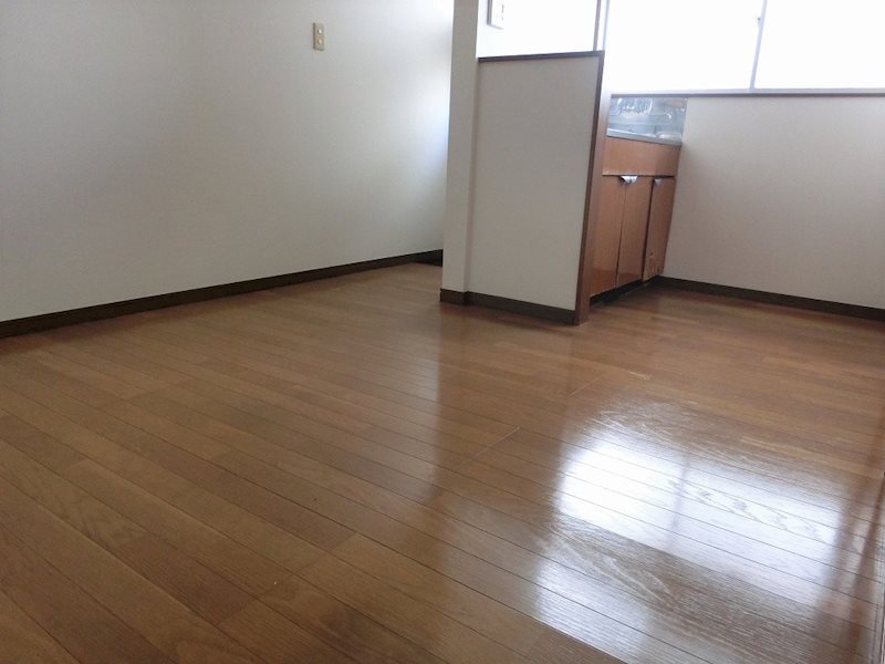 スズキコーポ リビング