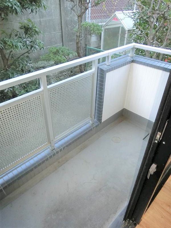 ブランニューウェイヴ ベランダ