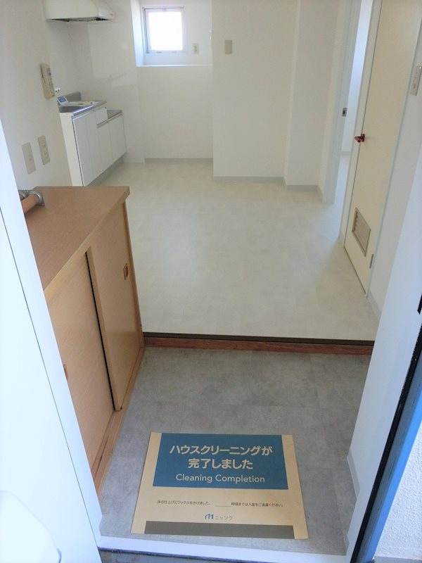 メゾンホワイト 玄関