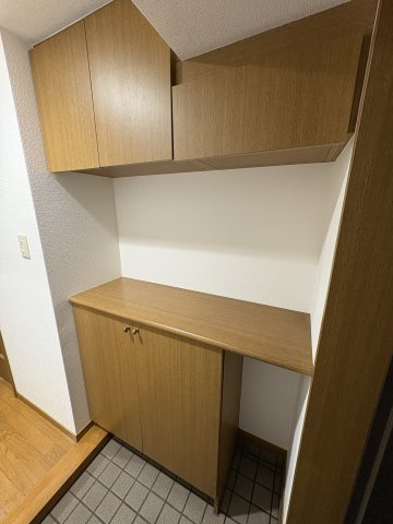ハイホーム東村山 玄関