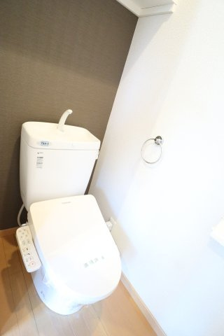 コーラルコート久米川 トイレ