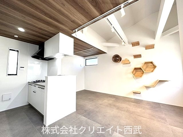 CS GARDEN 吉祥寺 リビング