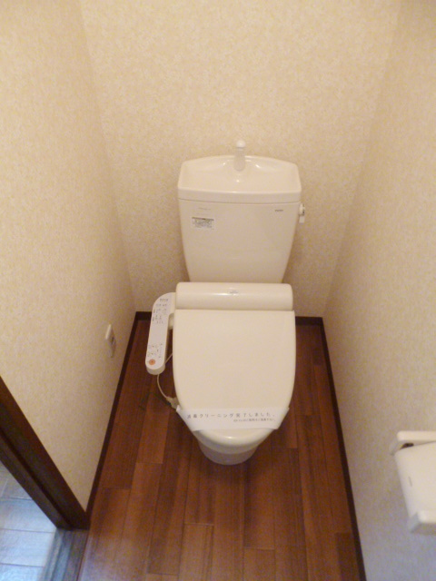ウメジュネス トイレ