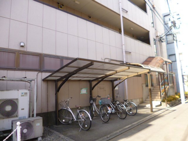 ウメジュネス その他