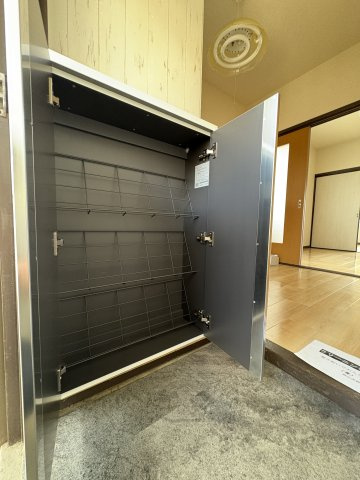 マルイ荘 収納
