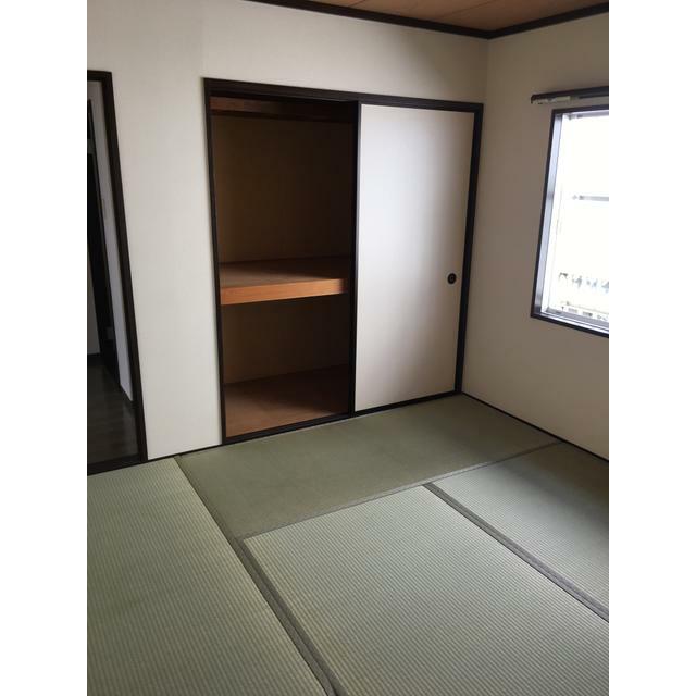 ジュネス 収納