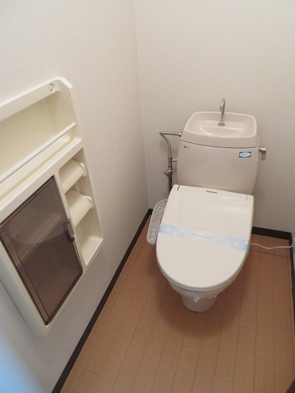 ジュネス トイレ