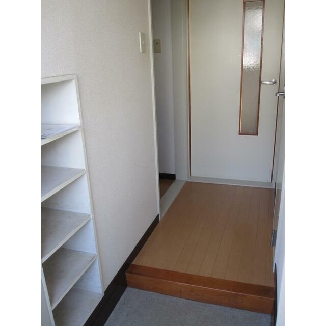 シャトーエム 玄関