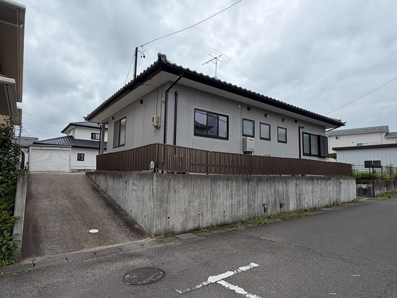 八島田　といのくち貸家 外観