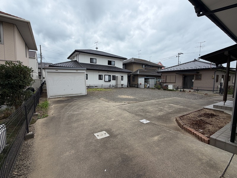 八島田　といのくち貸家 庭