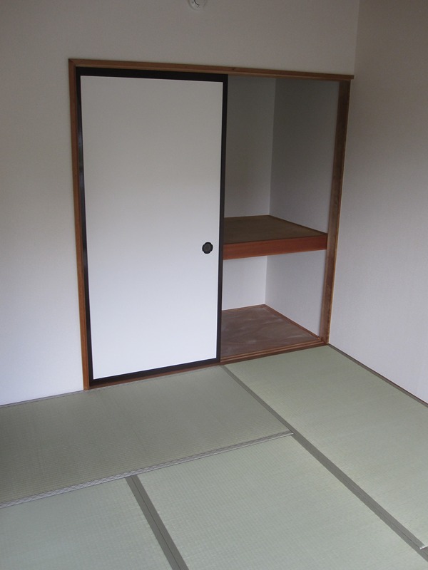 エステート黒岩 収納