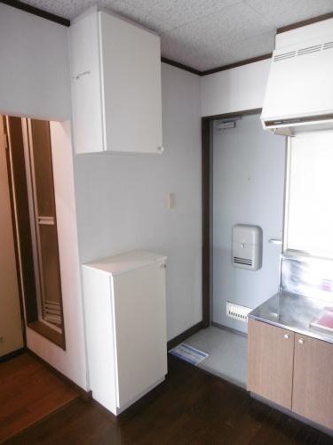 ヒルサイドメゾンA棟  玄関