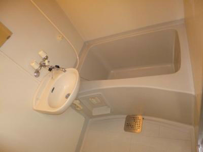 アウルネストA 風呂画像