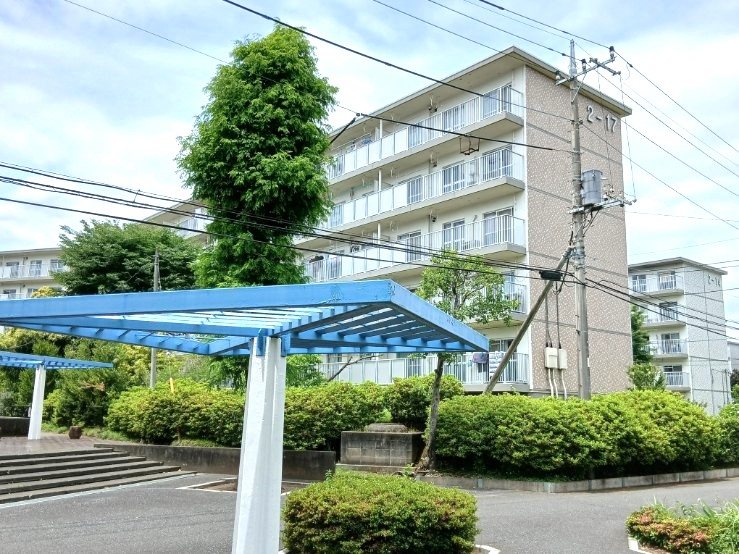 狭山台団地 2-17号棟 外観