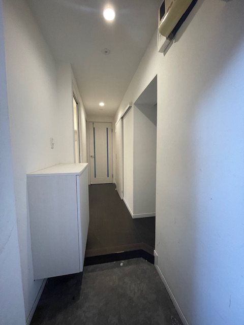 笹下台団地　9-16号棟 玄関
