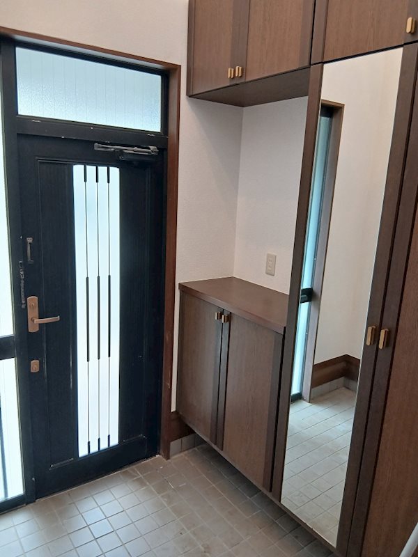 木刈２丁目戸建 玄関
