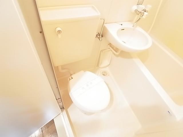 リバーサイド千住大橋 トイレ