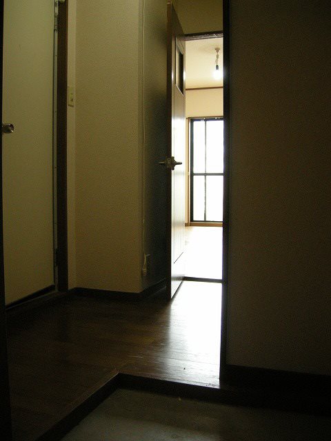 コスモハイツ新町Ⅱ 玄関