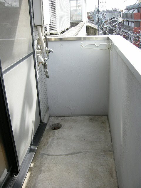 コスモハイツ新町Ⅱ ベランダ
