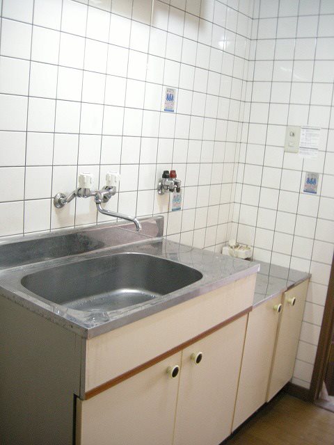 コスモハイツ河原町 キッチン