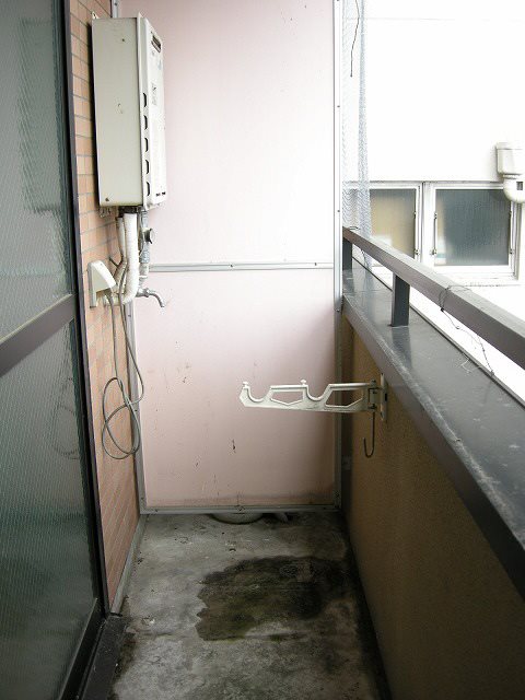 コスモハイツ河原町 ベランダ