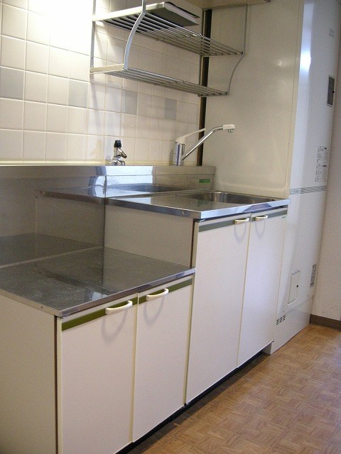 グランコスモ鴨川 キッチン