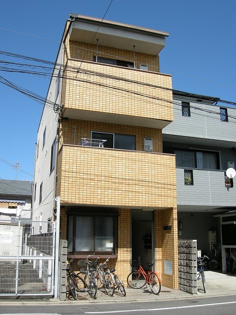 201号室 外観