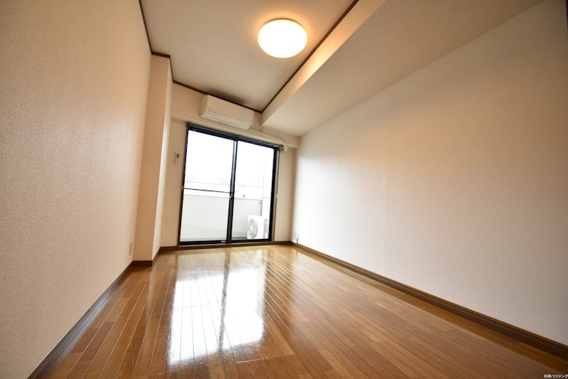 グランビュー西原 リビング