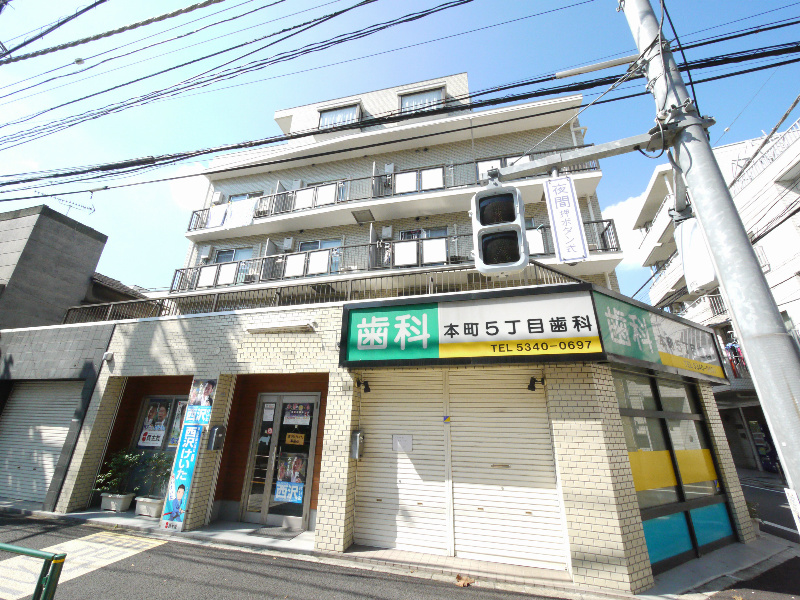 YKプラザ中野 302号室 外観