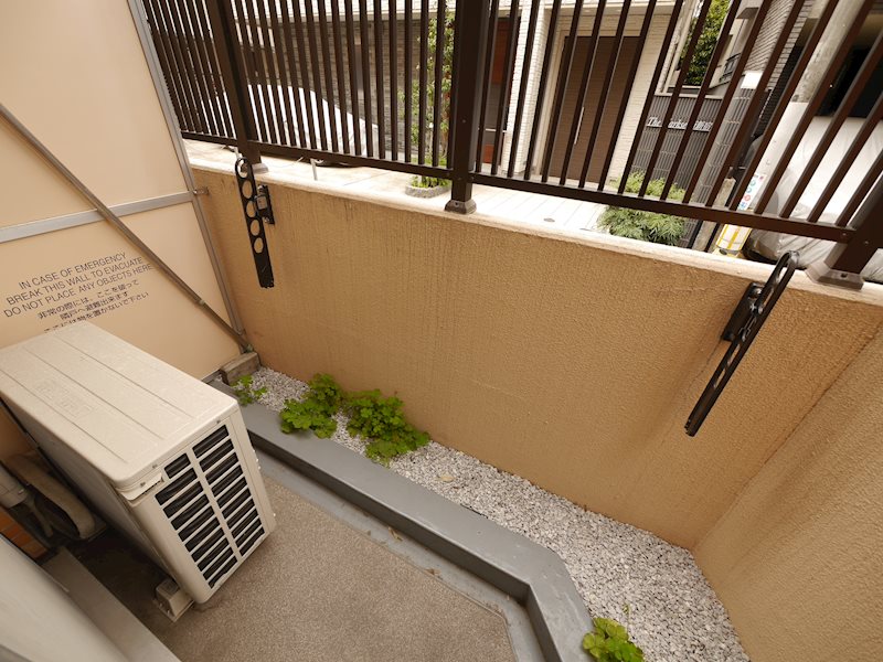 ライオンズマンション西新宿第五 ベランダ