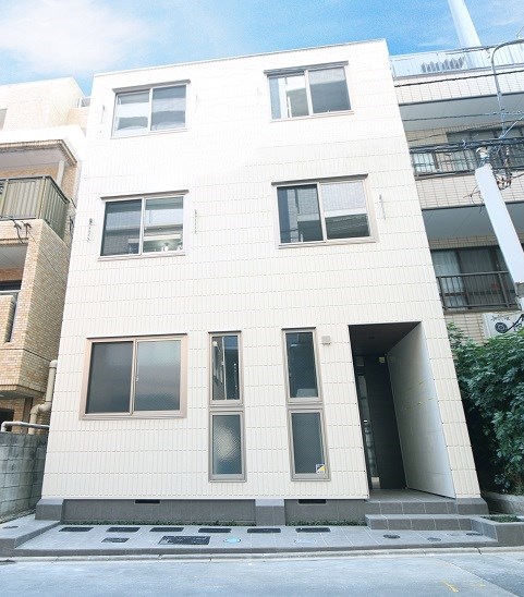 ブランシュ四谷左門町  201号室 外観