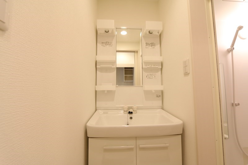 ボンドヴィレッジ目白　  玄関