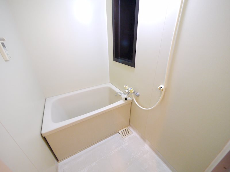 エランヴィタル新中野  風呂画像