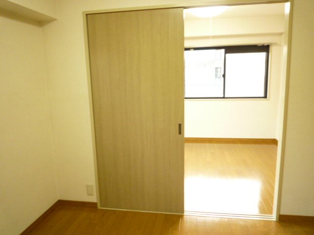 サンローゼ津田第三  リビング