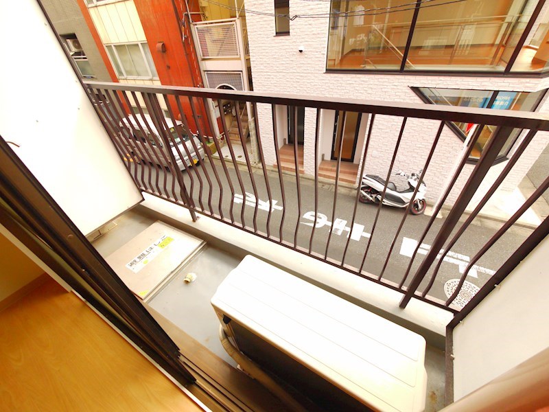 メゾンシルクロード  ベランダ