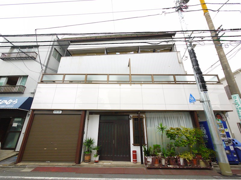 相原ビル  302号室 外観