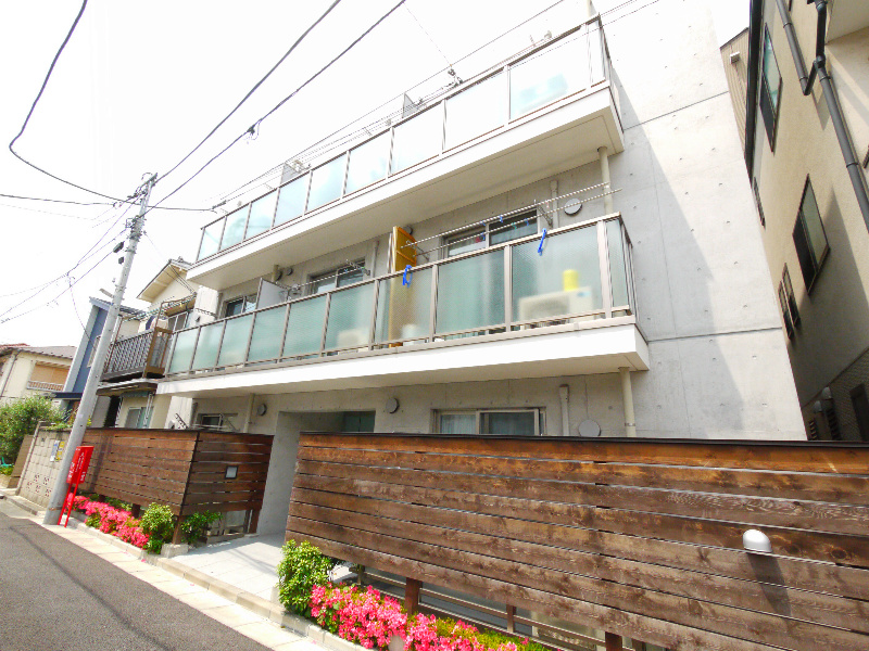 DER GLANZ K&M 202号室 外観