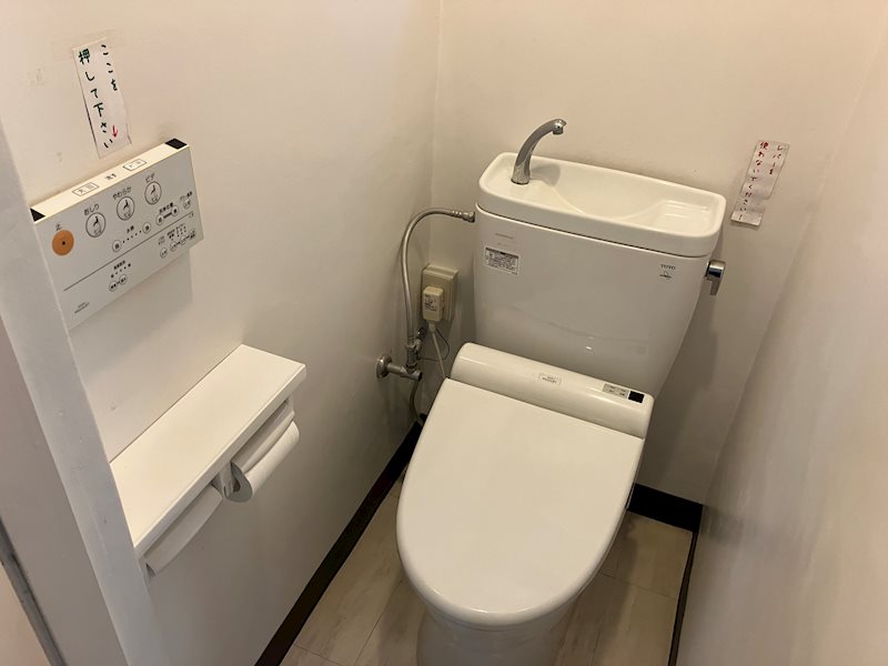 TRIPLEX西新宿 ベッドルーム