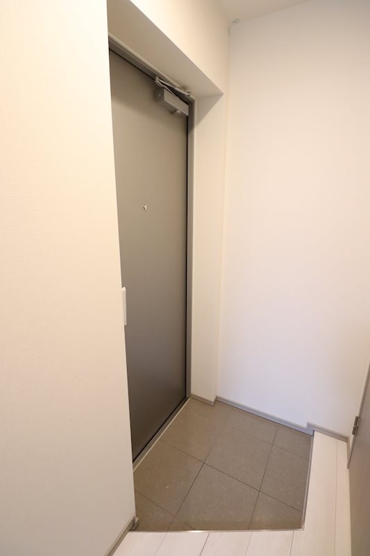 GENOVIA椎名町 玄関