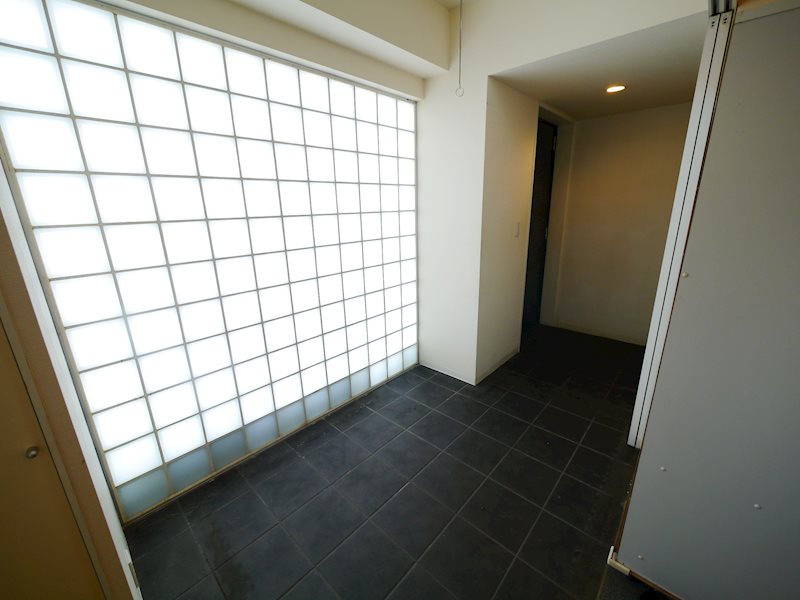 プライムコートもみじ山 玄関