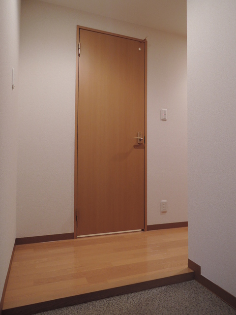 ソレイユほその 玄関