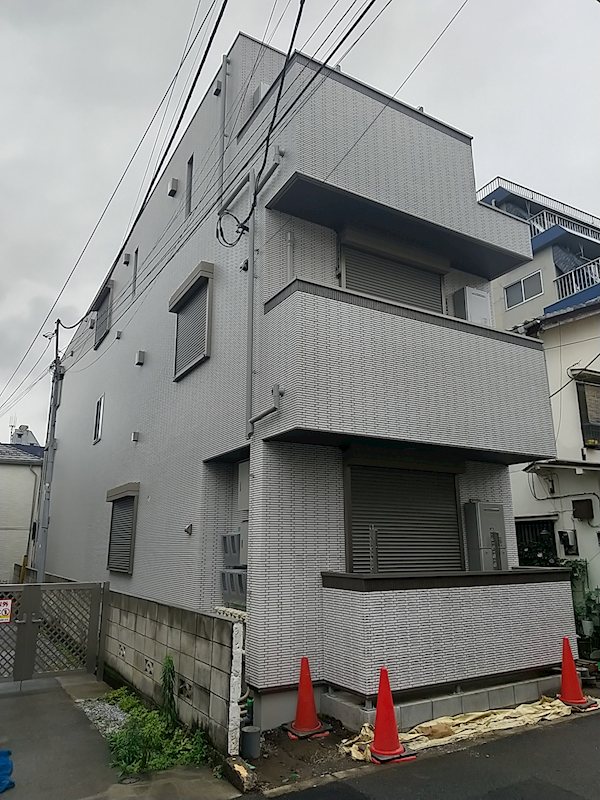 プレシャスコート 102号室 外観