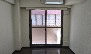 トーシンフェニックス五反田 リビング