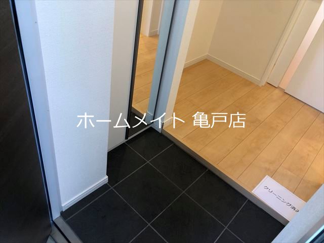 カーサビアンカ 玄関