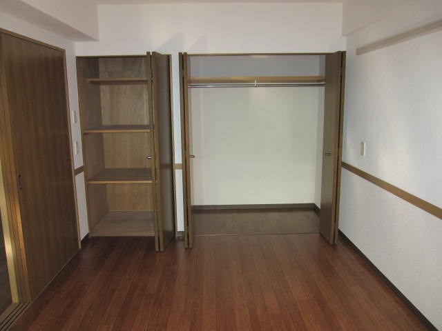 ガーデンコート世田谷 ベッドルーム