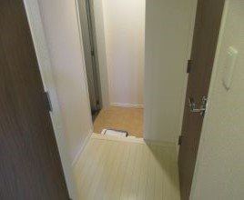 エルミタージュ代田橋 玄関