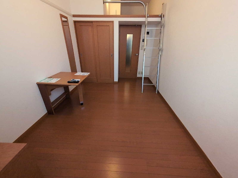 レオパレスエバラ その他7