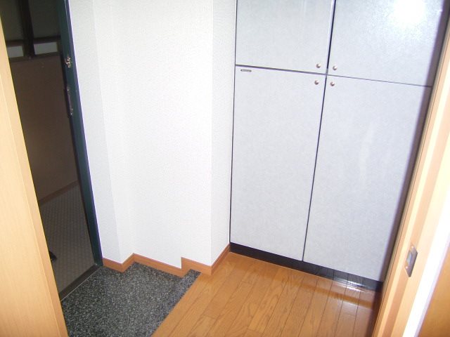 トーシンフェニックス下目黒 玄関