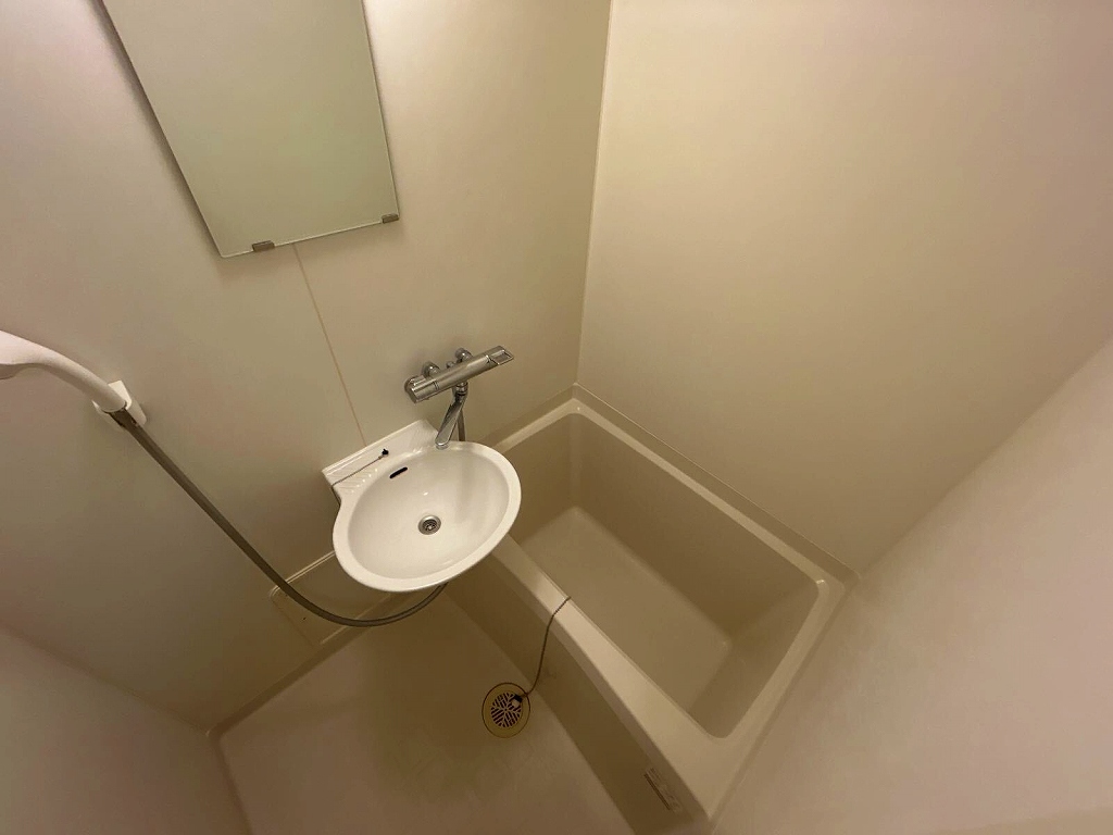 レオパレス本駒込 風呂画像